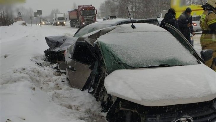 Двое пострадали в ДТП на Шегарском тракте в Томске