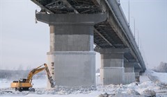 Ледовая дорога под томским Коммунальным мостом демонтирована на 35%