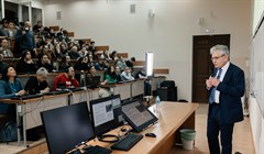 Ученый РАН пригласил студентов Томска учиться в академгородке XXI века