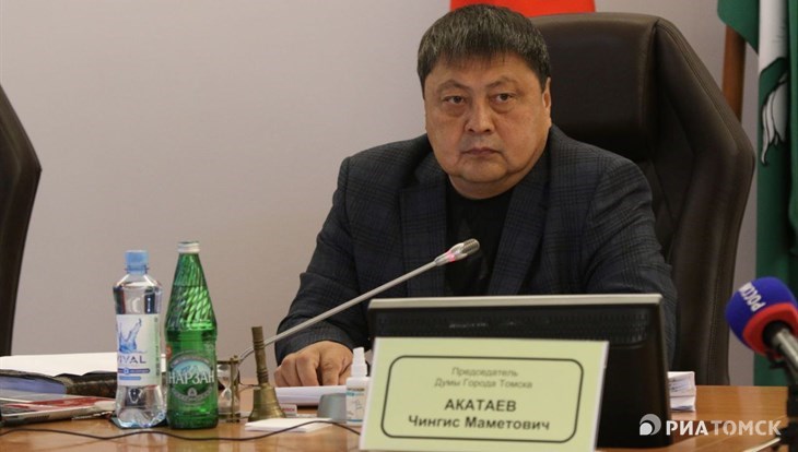 Акатаев предположил, что кандидатов в мэры Томска попросили сняться