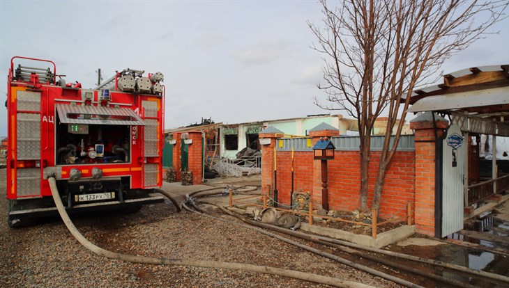 Имущество 4 семей пострадало при пожаре в томском селе Дзержинское