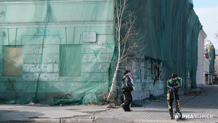 Облкомитет недоволен содержанием здания гостиницы Северная в Томске