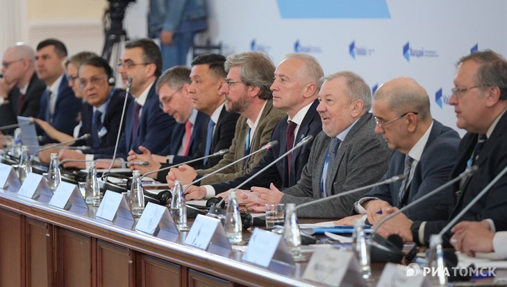 Мазур: томской науке нужны совместные с Центральной Азией проекты