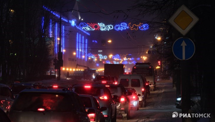 Новый светофор появился у Лагерного сада в Томске