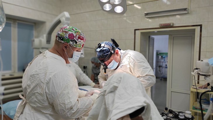 Томские хирурги реконструировали удаленную молочную железу из здоровой