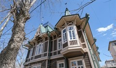 Восстановление усадьбы с грифонами на Тверской в Томске завершается