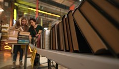Томичи могут пожертвовать книги для гаражки в пользу животных