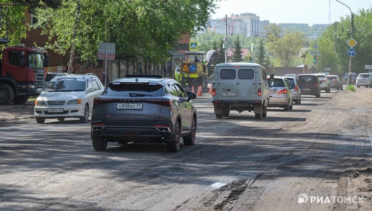Ремонт Чекистского тракта в Томске может завершиться к июлю