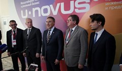 Фальков и Мазур открыли пленарную сессию форума U-NOVUS