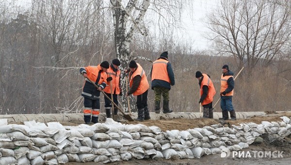 Две дороги близ Томска были подтоплены из-за разлива Ушайки