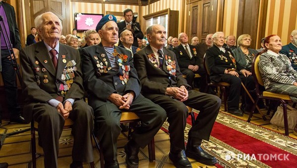 Томскнефть в 2015 г выделила 4 млн руб на поддержку ветеранов