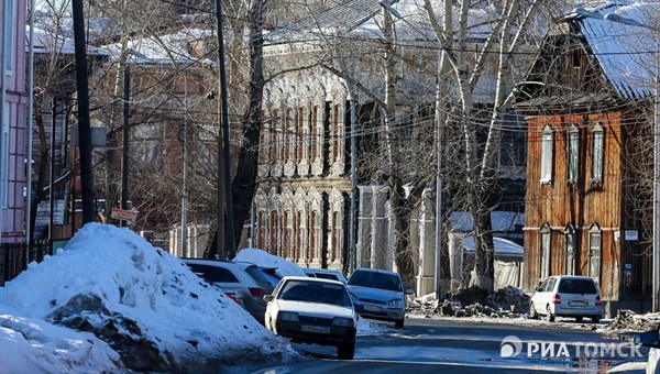 Граффитист нарисует портреты известных жителей томского Болота