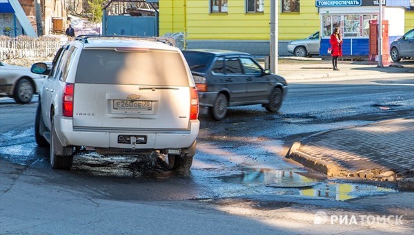 САХ и Кузбассдорстрой вновь будут ремонтировать томские дороги