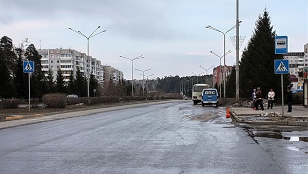 Пенсионерка выпала из автобуса в Северске, возможно, по вине водителя