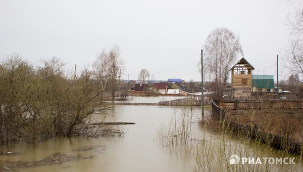 Почти 30 приусадебных участков подтоплены в 2 районах Томской области