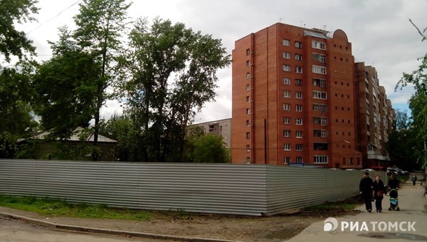 Макдоналдс в Томске больше не будет строить ресторан по ночам