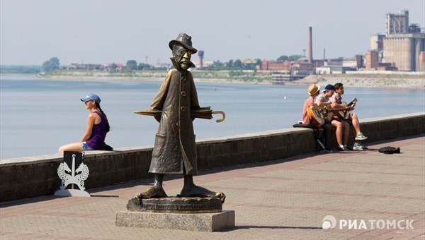 Жаркая погода с грозами и дождями ожидается в Томске в пятницу