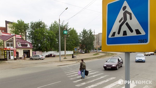 Власти Томска выделили 6 млн руб на обновление дорожных знаков в 2020г