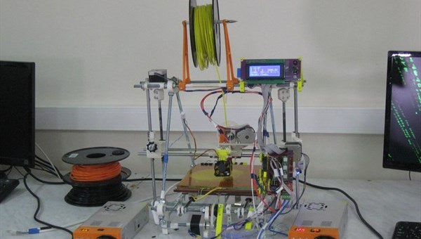 Томский ученый научит интернет-пользователей собирать 3D-принтер дома