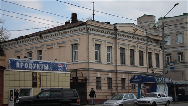 Суд обязал собственника вернуть снесенный дом-памятник у томского ГУМа