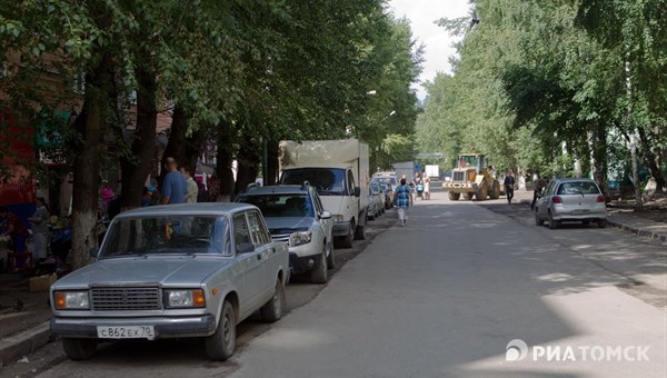 Последние торговые ларьки в среду вывезут с Дзержинского рынка Томска