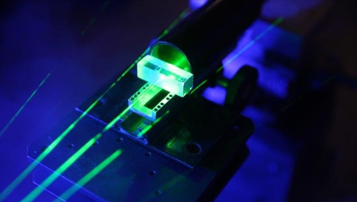 TUSUR scientists create a computer working at light signals