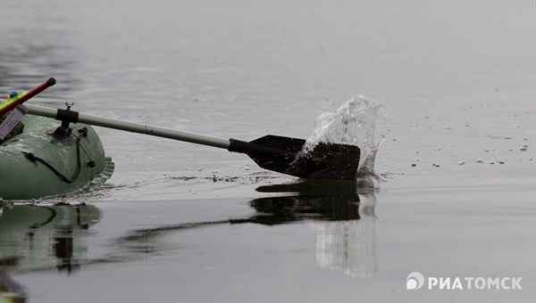 Ученые ТГУ очистят от нефти озеро в ХМАО уникальным способом