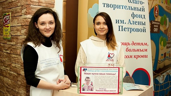 Дебаты и кукольные спектакли научат томичей помогать онкобольным детям