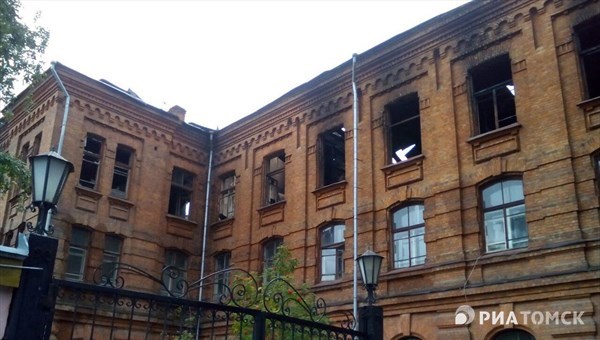 Мэрия Томска надеется начать капремонт здания ТВМИ на Кирова в 2016г
