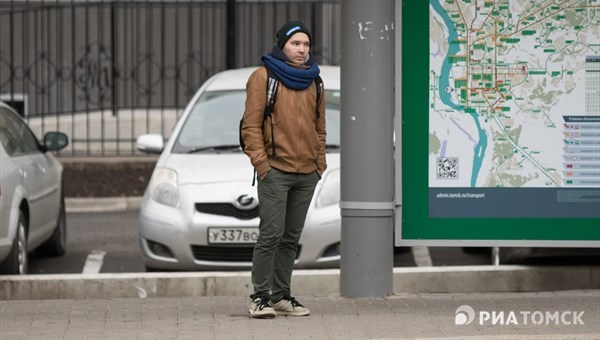Заездные карманы планируют обустроить у ЦУМа и Дворца спорта в Томске
