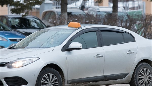 Доля теневого рынка такси в Томской области составляет 20-25%