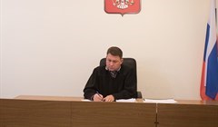 Суд квалифицирует действия Николайчука как превышение полномочий