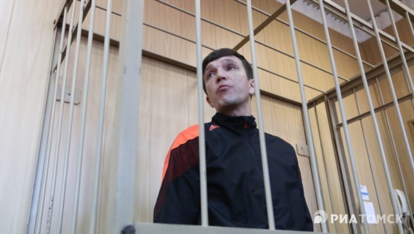 Суд арестовал на 2 месяца главу томского УБЭП по делу о взятке