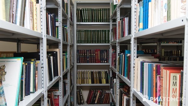 Техническая библиотека. Книгохранилище библиотеки ТПУ. Научно-техническая библиотека ТПУ. Библиотека ТПУ Томск. Библиотека читальный зал Томск.