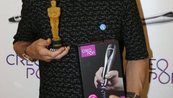 Oscars participants received 3D-pen invented in Tomsk