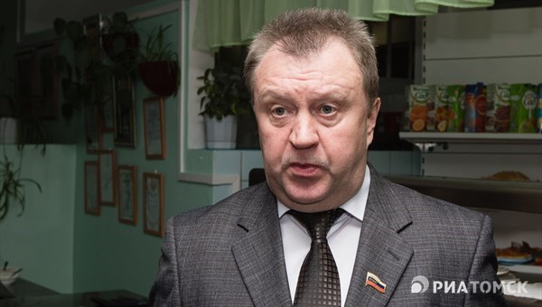 Депутат: все школы Томска должны быть оснащены одинаково
