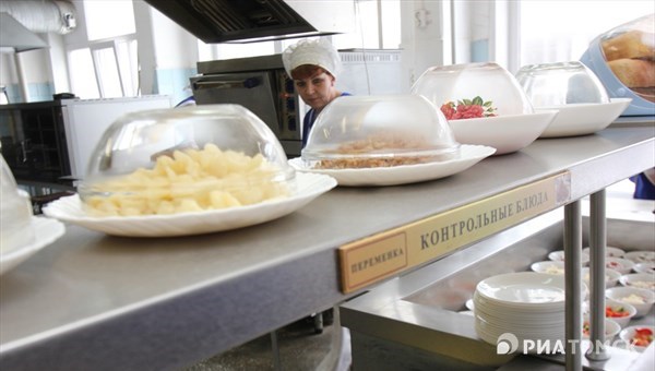 Около 28 тыс младшеклассников Томска будут получать бесплатное питание