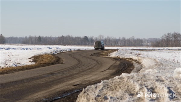 Жвачкин выделил 1 млн руб на ремонт зимника Красный Яр – Петропавловка