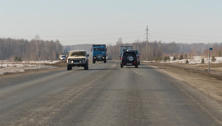 Движение большегрузов по трассам Томской области ограничат с 1 апреля