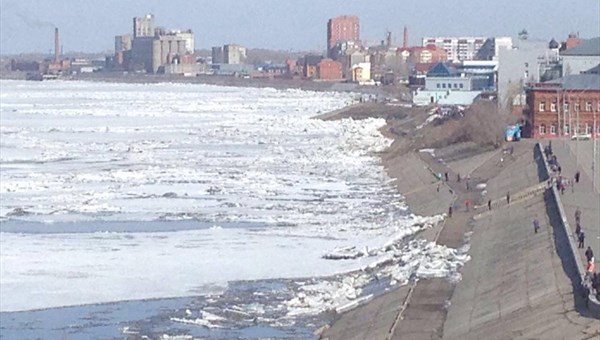 МЧС: ледоход на Томи начался в черте Томска