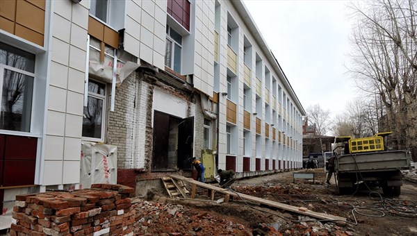 Мэр: капремонт школы №32 в Томске завершится в срок – к концу лета