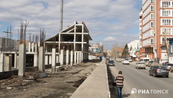 Мэрия требует с ФК Томь долг по аренде земли на стадионе Труд