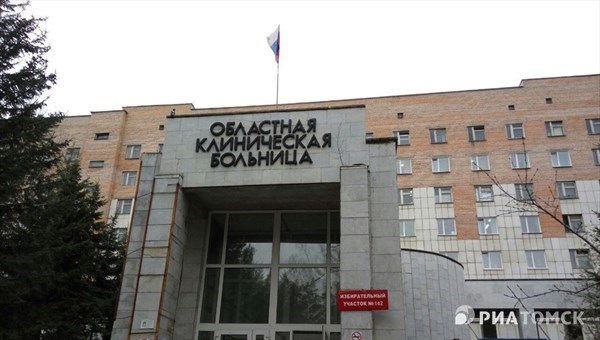Хирурги томской ОКБ вернули способность говорить пациентке из Улан-Удэ