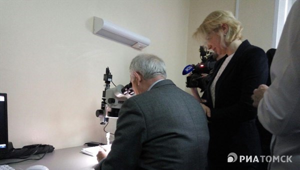 Российско-японский обучающий класс для микрохирургов открылся в Томске