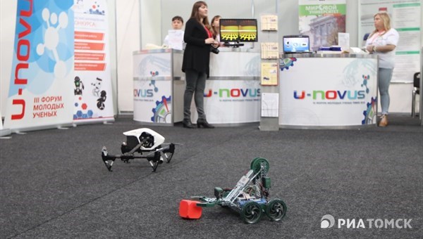 Говорящие и летающие: роботы на U-NOVUS-2016 в Томске. День первый