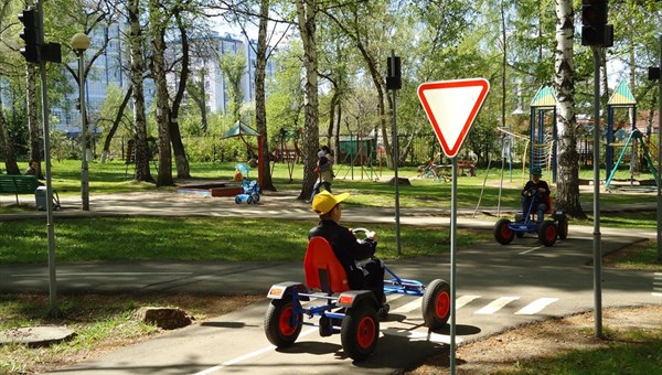 Официальный прокат детских электромобилей может появиться в Томске