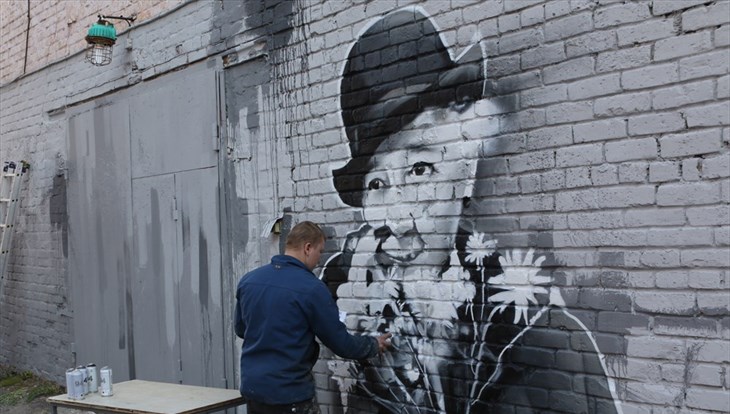 Мастер Йода и птица в 3D: самые впечатляющие граффити Томска