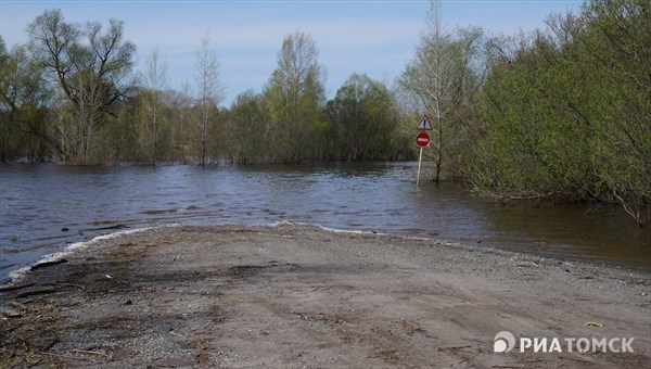 Шесть переливов дорог фиксируются в Томской области