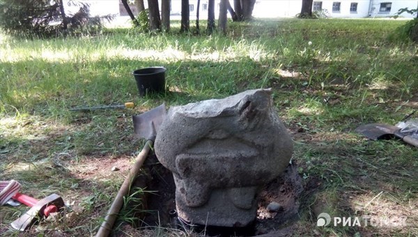 Четвертая каменная баба спустя десятилетия вернулась в рощу ТГУ