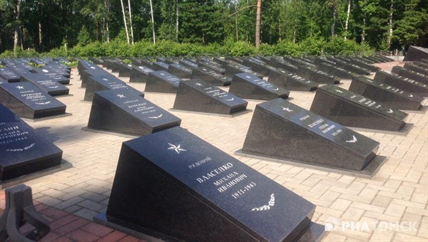 Бойцы студотрядов благоустроят кладбища и детские площадки в Томске